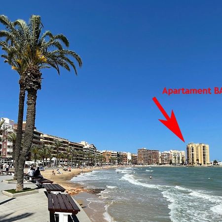 Apartament Bambu Przy Plazy Torrevieja Luaran gambar